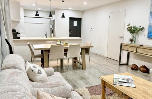 Panmure Apartment | Kings View