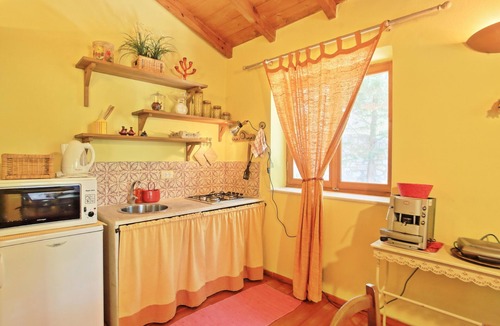 Katsimatika Cottage | Kitrini Luxury, Shared pool, A/C, private gardens, near beach