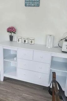 Johnsonville Hotel | KnT BnB