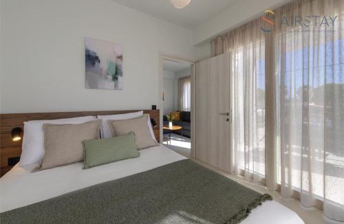 Spata-Artemida Villa | Komos Villas Airport by Airstay