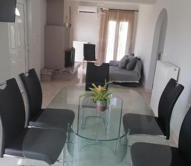Kanali House | Konstantina