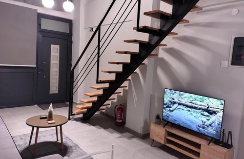Serres Apartment | Konstantinos Loft