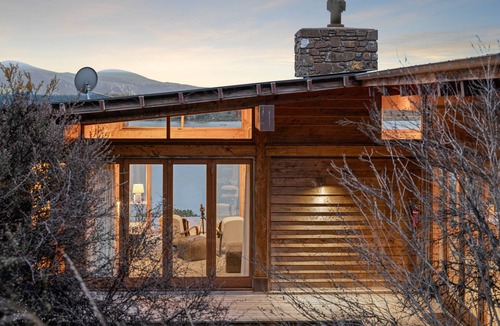 Cape Saunders Resort | Korimako Lodge, Stunning view and wildlife, your piece of quiet in New Zealand