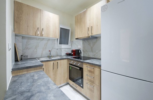 Koukaki Apartment | Koukaki Gem Cozy 1BR Renovated Apt near Center