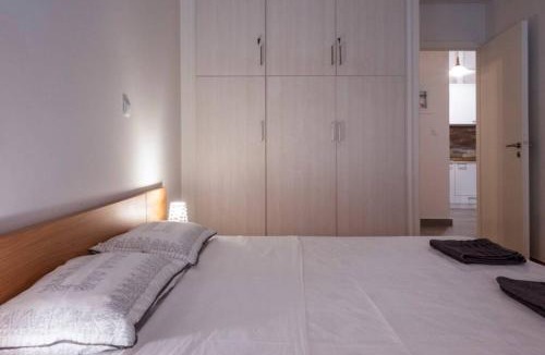 Filopappou Apartment | Koukospito - Easy going apartment in Koukaki, Athens