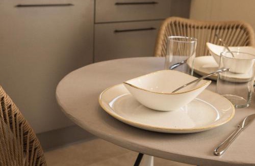 Psarou Apartment | Krystalias luxury studio