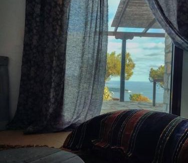 Thasos Apartment | ksevni house garden