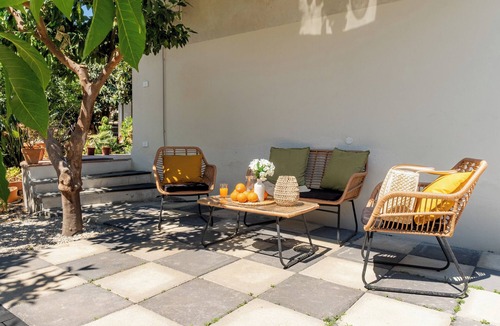 Calatabiano Apartment | L'Arancio e i Pesci Rossi