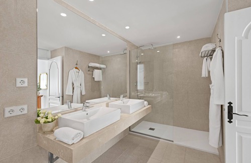 Cala San Vicente Hotel | La Moraleja The Quiet Hotel- Adults Only