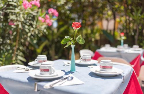 Roccalumera Hotel | La Piramide