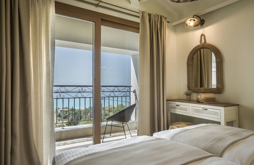 Mousata Hotel | La Signora Hotel