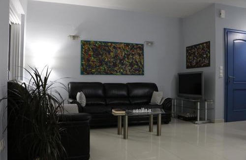 Sparta Apartment | Laconian Collection "Lykourgou 10"