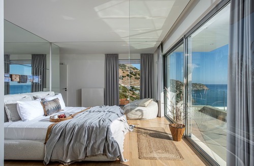 Agia Pelagia House | Lady Sea 6 Bedroom Villa with Heated Pool & Private Beach Access