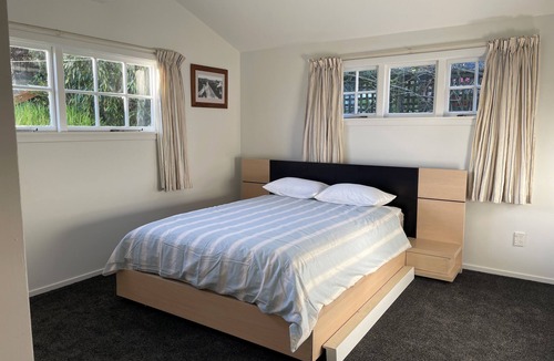 Moana Cabin | Lake Brunner lodge-style escape with magnificent lake views and spacious living