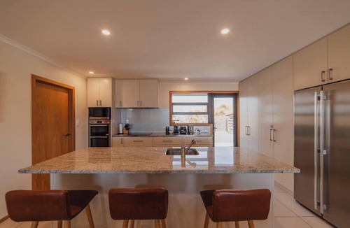 Lake Tekapo House | Lake Lodge Tekapo Sum