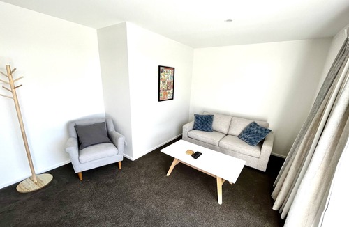 Otematata Apartment | Lakeside Getaway in Otematata - Brand new 2 bed unit