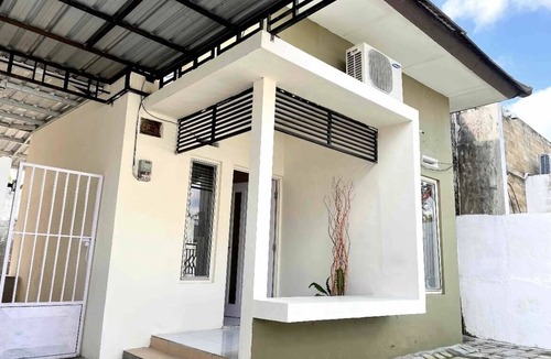 Cilandak House | Large and Cheap Family Guesthouse in Graha Permata Kota
