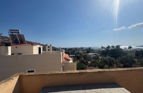 Lagonissi Villa | Large Contemporary Villa off the coast in Lagonisi