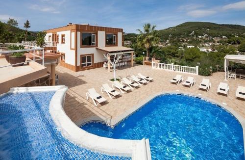 Sant Josep de sa Talaia Villa | Large Villa near Ibiza Town Sleeps 2022