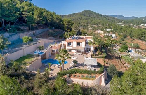 Sant Josep de sa Talaia Villa | Large Villa near Ibiza Town Sleeps 2022