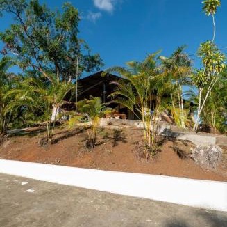 Jaco House | Las cabañas