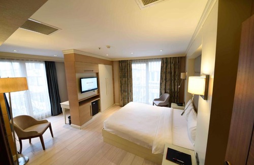 Cumhuriyet Hotel | Le Mirage Hotel