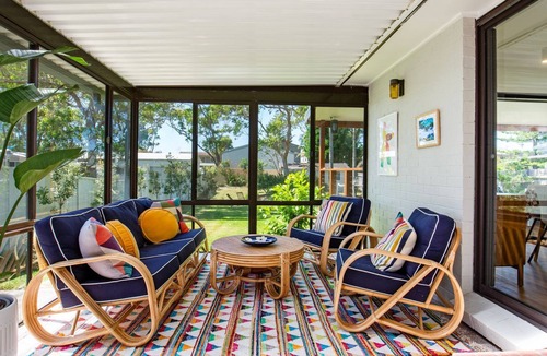 Callala Beach House | Lemon Drop - Short Walk to Beach