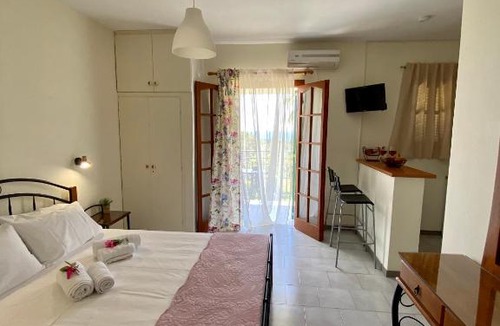 Sarlata House | Lemon Tree Apartments A D