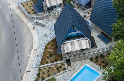 Eptalofos Ski Chalet | LF Parnassos Chalet