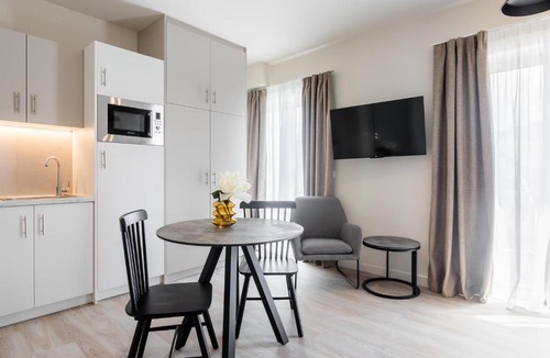 Zografos Apartment | Link by Zoia Living