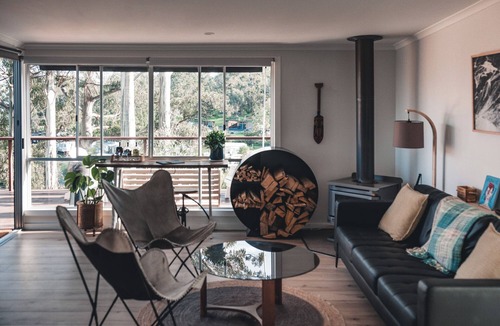 Dover House | Little Roaring Beach Shack - cosy beachside retreat, Dover, Huon Valley.