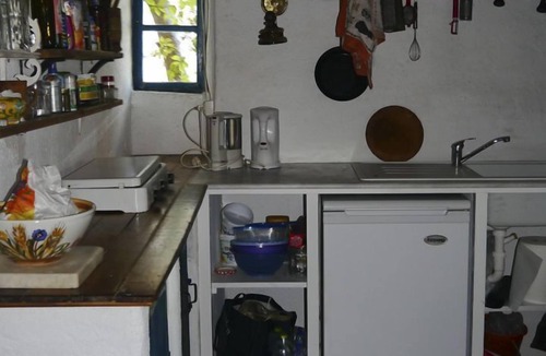 Alonissos House | Little Yellow House With Beautiful Sea View