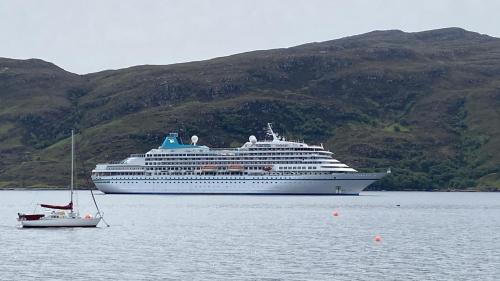 Ullapool House | Lochview Guest House