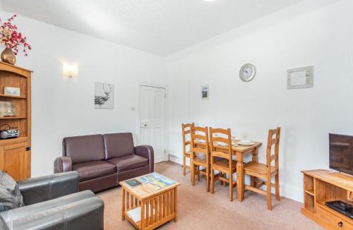 Fort Augustus House | Lockview Upper Flat