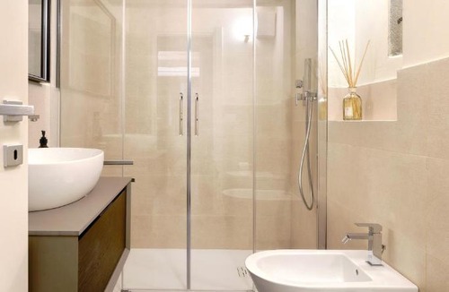 San Giovanni Apartment | Loft moderno vista centro città J House