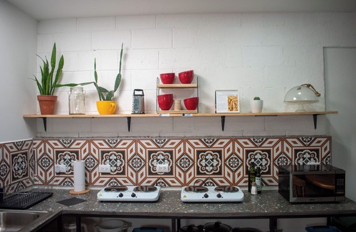 Chinatown Hostel | Lolas