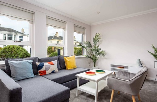 Kilmaurs Apartment | London Gate No2 - Donnini Apartments