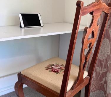 Alexandra House | Lookout Escape Studio, Alexandra