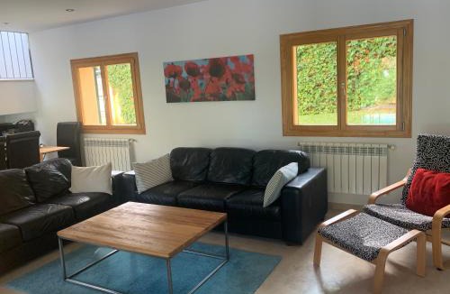 Urbanitzacio Gotmar Villa | Los Pinos