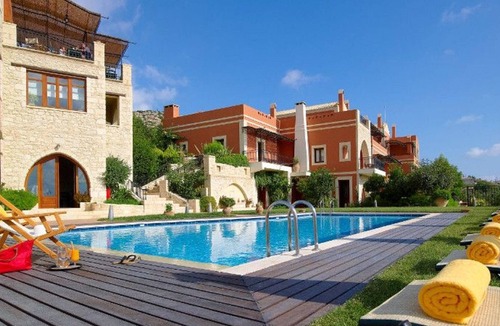 Katalagari Village Apartment | Lovely apartment for 3 guests with WIFI, A/C, pool, TV, balcony and panoramic view