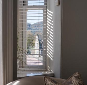 Birnam Apartment | Lovely Entire Flat in Birnam, neighbouring Dunkeld
