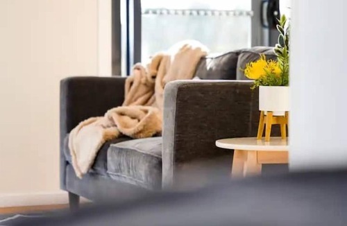 Southern House | Lovely Rockpool Cottage