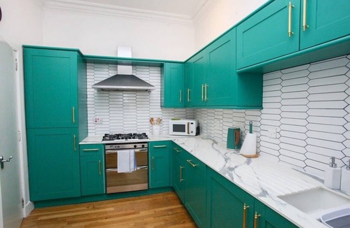 Glasgow Westend Apartment | Lovely spacious 2 Bed Flat