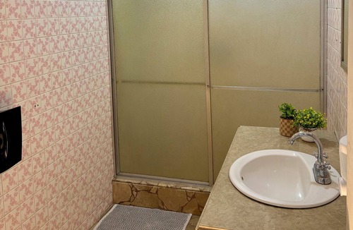 Barrio Escalante Hostel | Luca