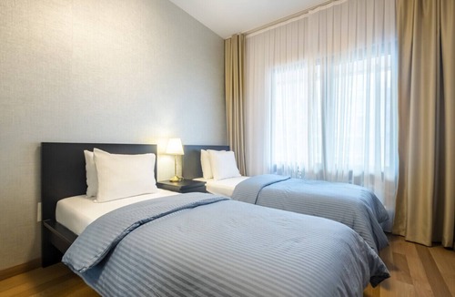 Maslak Apartment | Luxurious Flat with City View in Maslak
