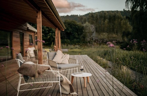 Aberfeldy House | Luxurious Lodge With Superb Decking Area