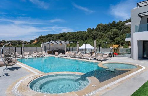 Roumeli Villa | Luxurious Villa Micha - With 150m Pool