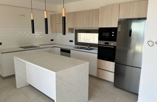 Lourdata Villa | Luxurious Villa Retreat in Lourdata