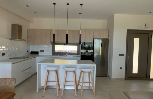 Lourdata Villa | Luxurious Villa Retreat in Lourdata