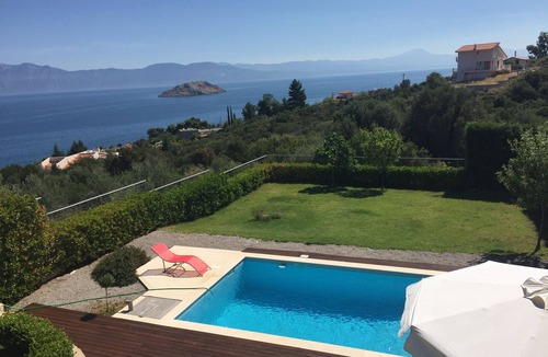 Skroponeria Villa | Luxurious Villa with ecopool-next to the sea, close to Athens! Strict cleaning!